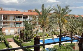 Acogedor apartamento con piscina en Vilafortuny, Cambrils